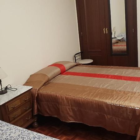 Apartamentos Salamanca Puerta Zamora, Centro, Wifi Con Salon Y 2 Dormitorios, Parking Buitenkant foto